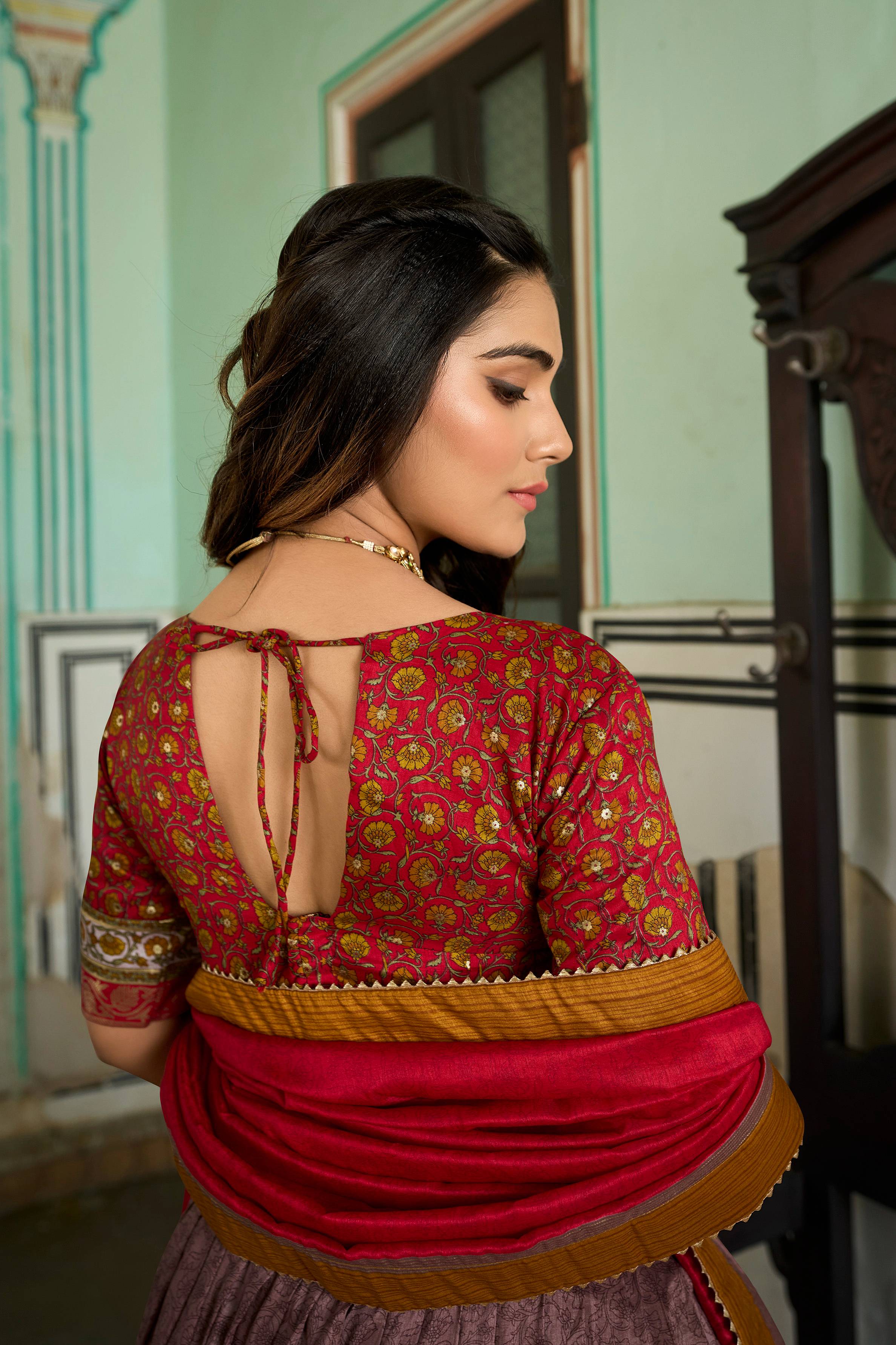 Tussar Silk Kashmiri Print Lehenga Choli 🌷