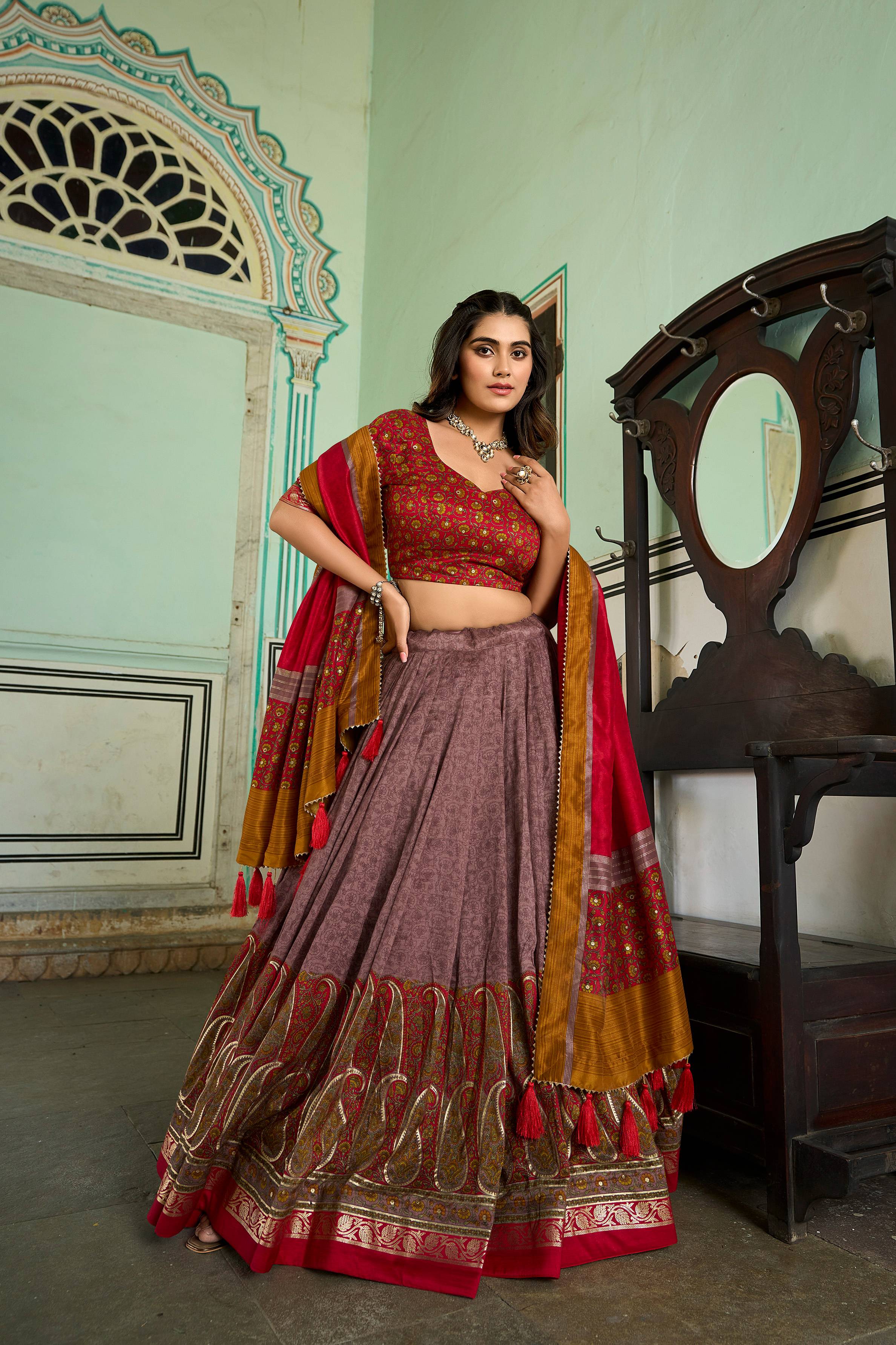 Tussar Silk Kashmiri Print Lehenga Choli 🌷