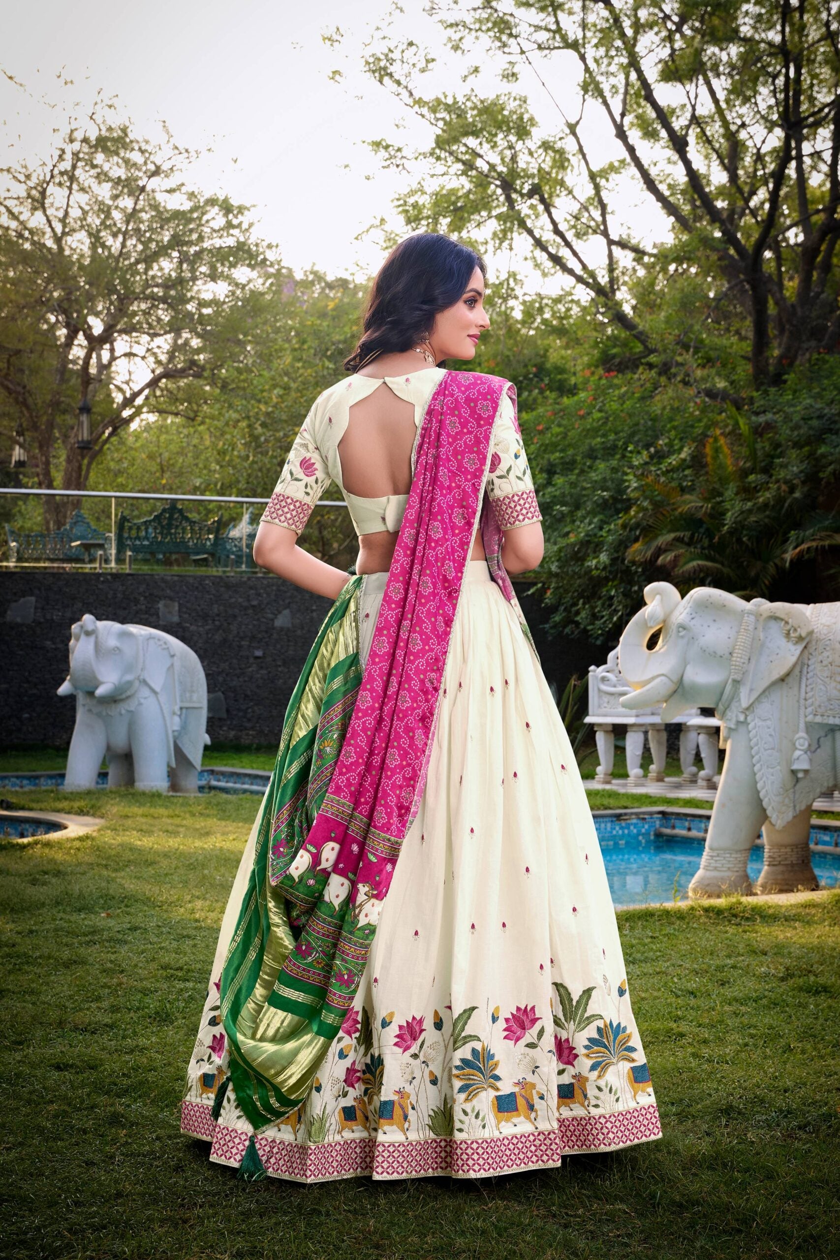 1437LUS BACK (1)