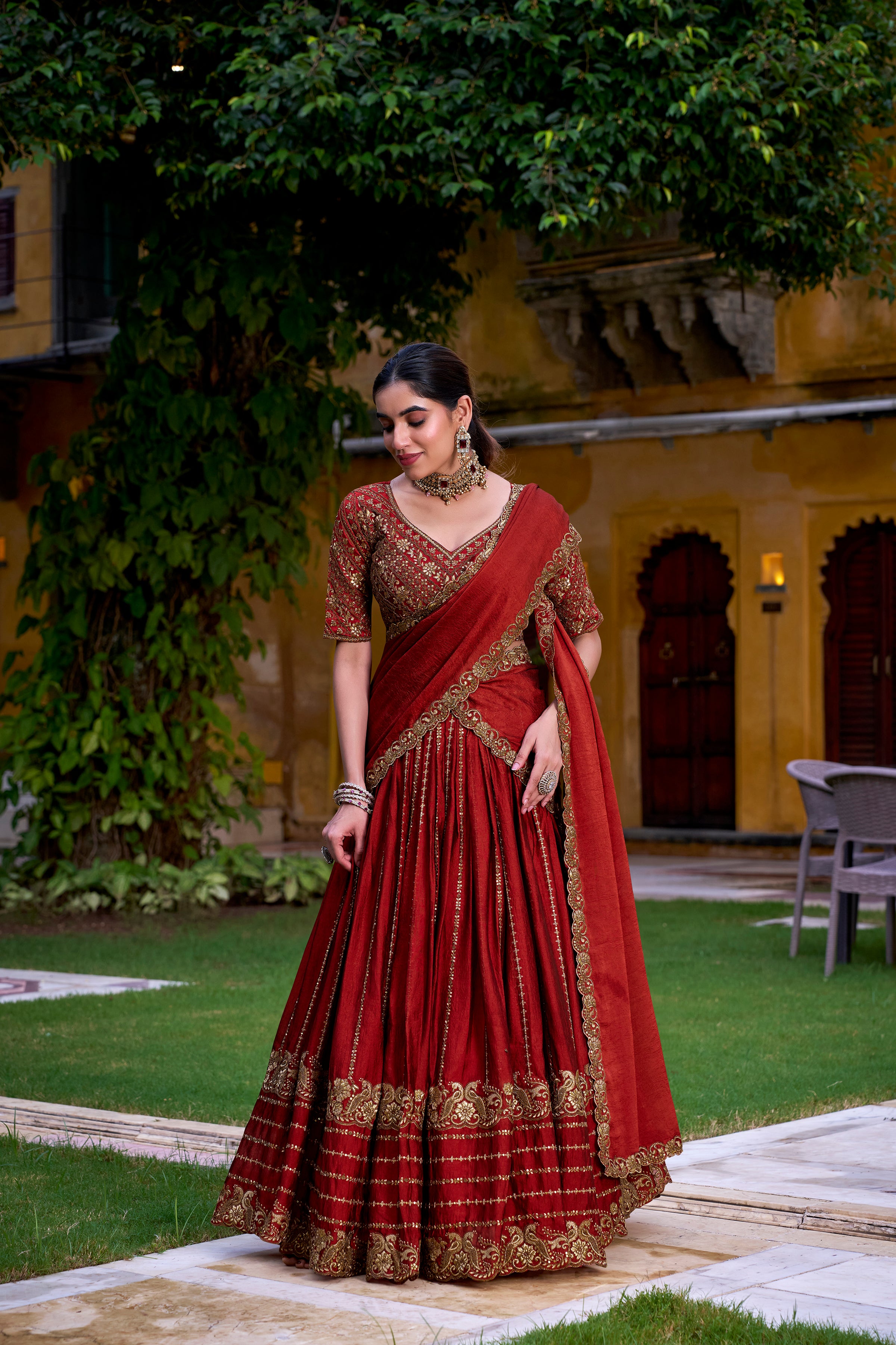 Nooriraah Lehenhga Choli