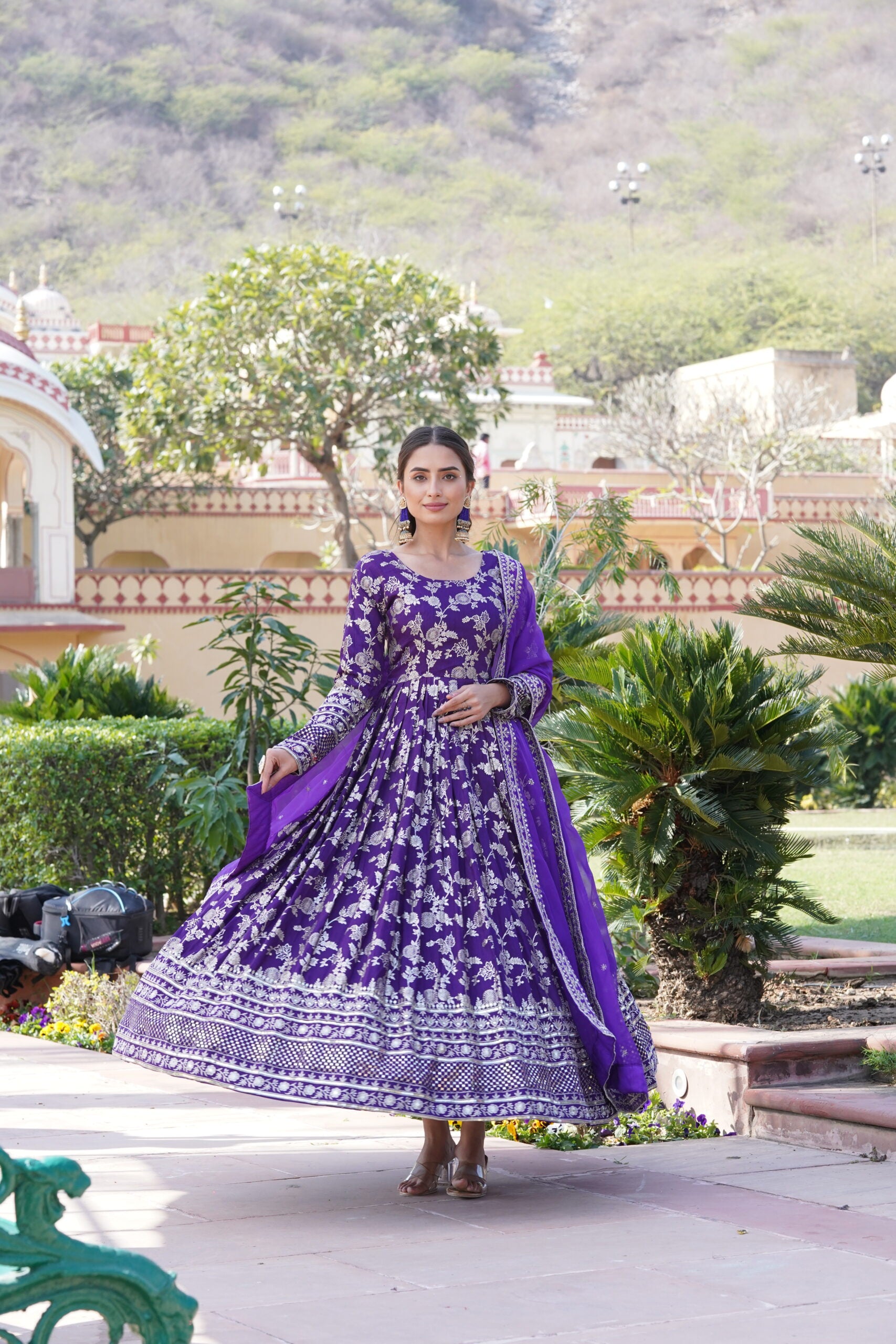 Prampara Jacquard Gown