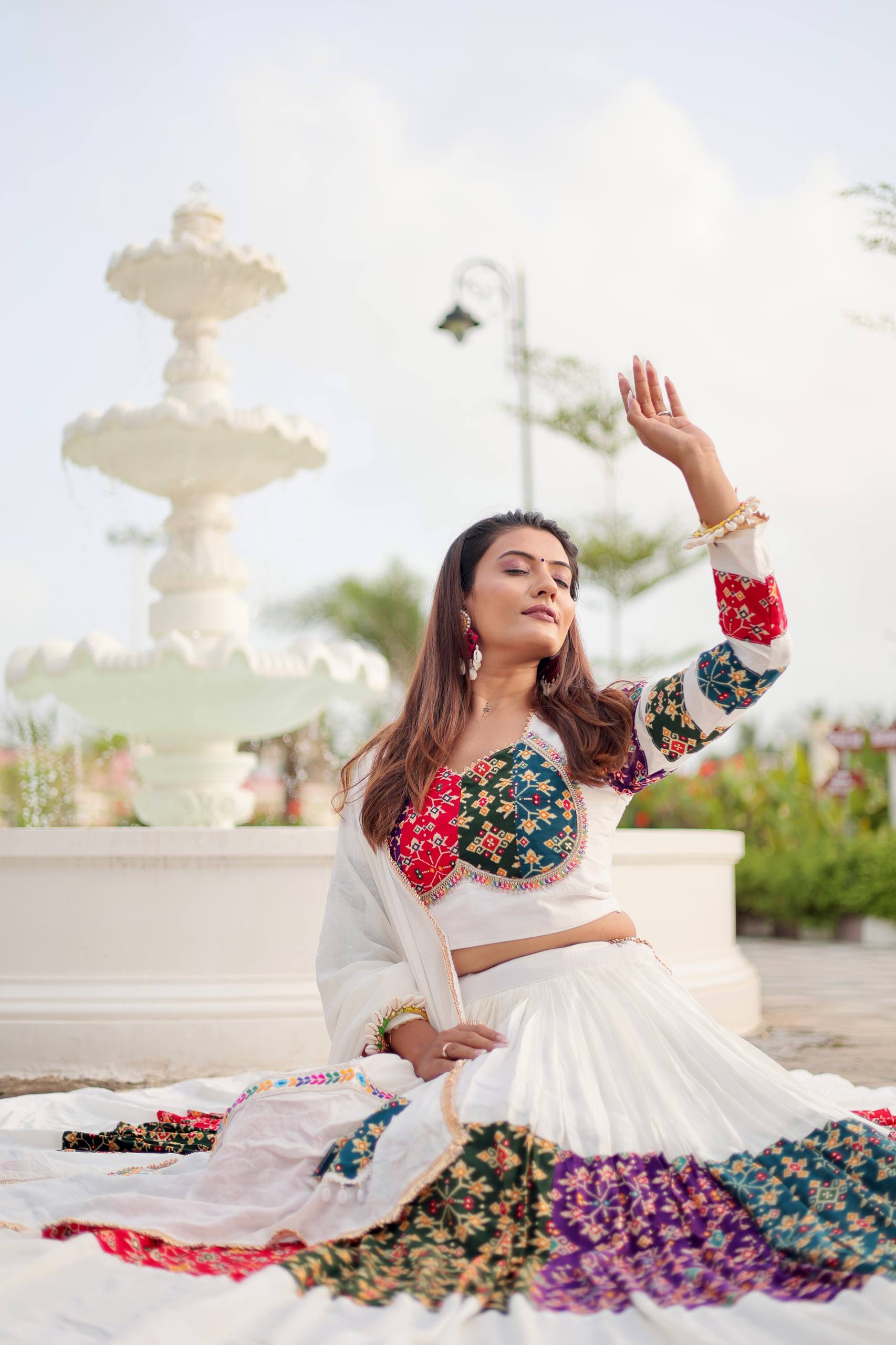 Kairavi Choli