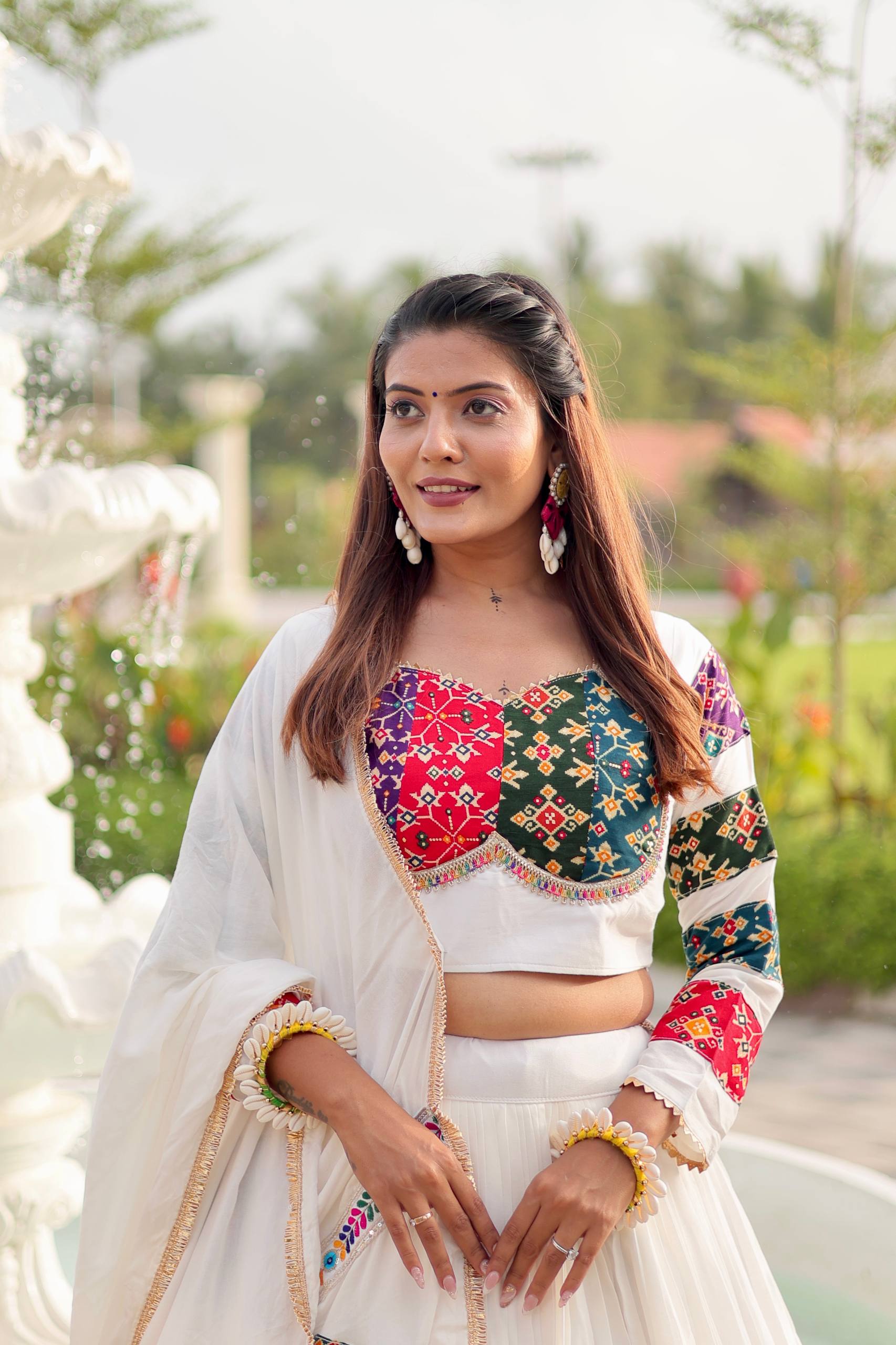 Kairavi Choli