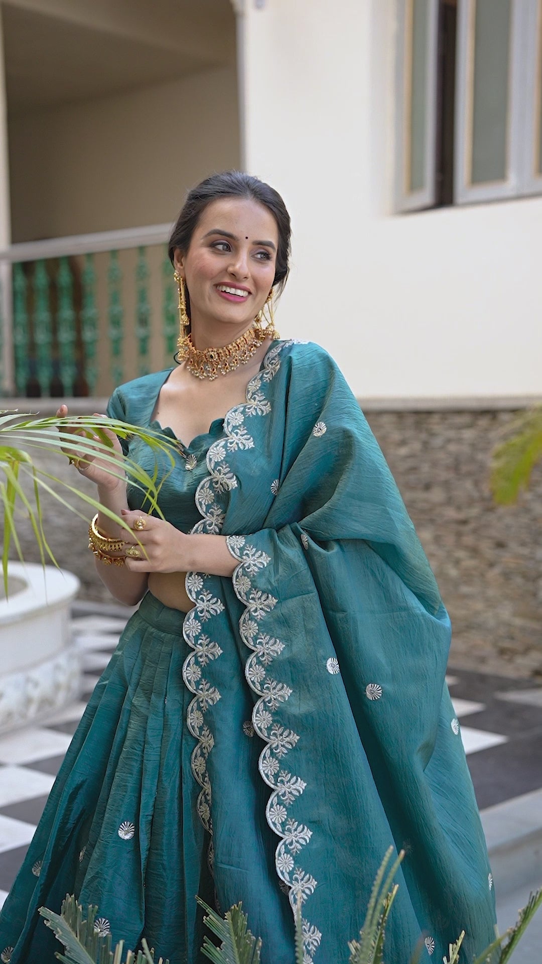 Heenal Wedding Lehenga Choli