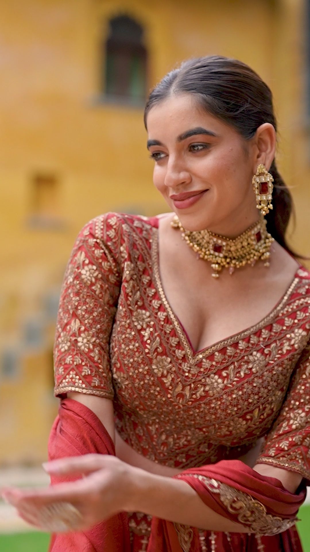 Nooriraah Lehenhga Choli